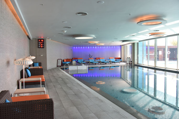 Radisson Blu Hotel İstanbul Ottomare Sueno Exclusive Wellness&Spa Marmara Denizi’nin Işıltılı ve Nefes Kesen Manzarasi ile Sizleri Buluşturuyor